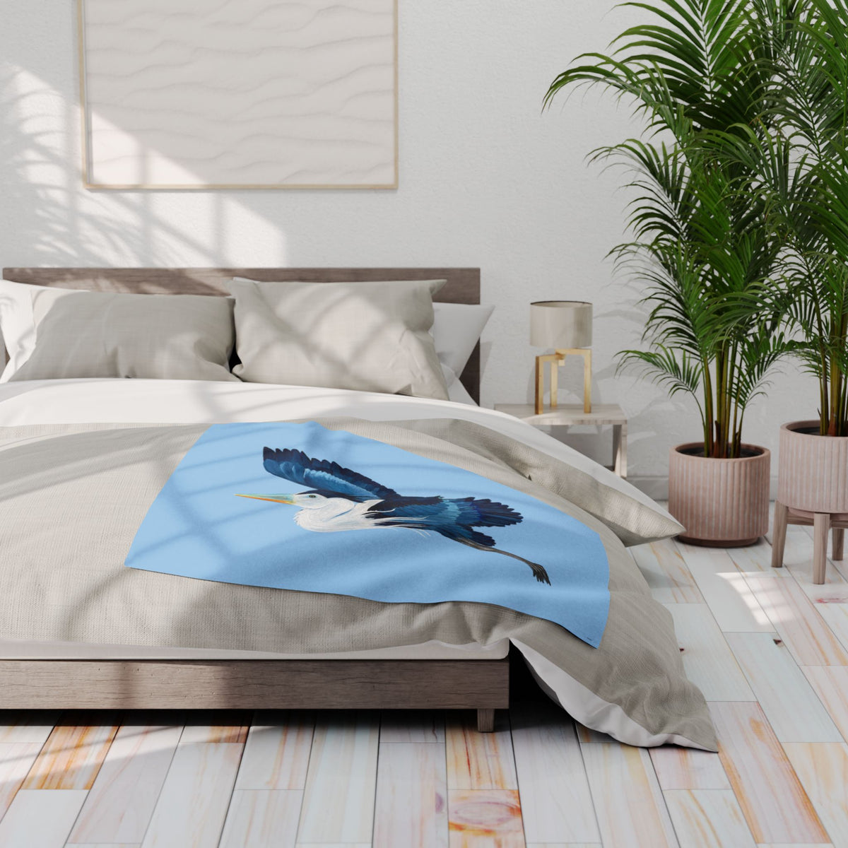 Blue Heron Fleece Blanket — Coastal Bird Throw for Home & Gifting